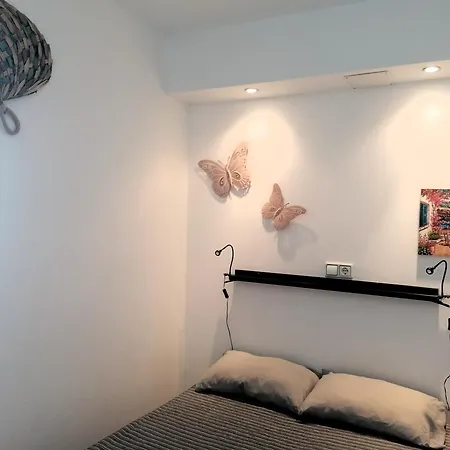 1040 Miami 18-1 Apartment *